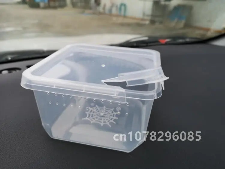 Reptile Feeding Box & Insect Breeding Container