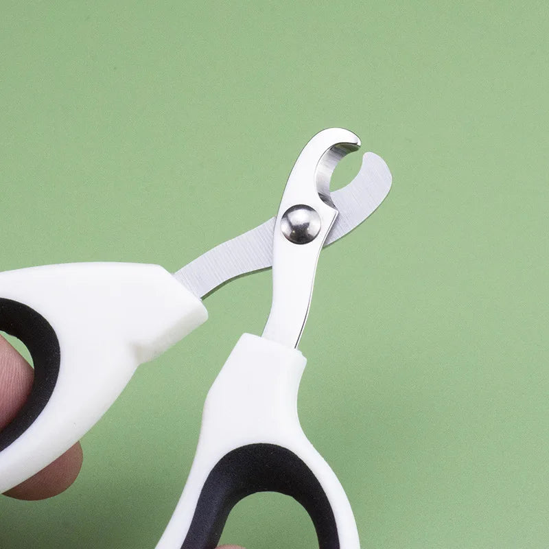 Professional Pet Nail Clippers - Small Dogs & Cats